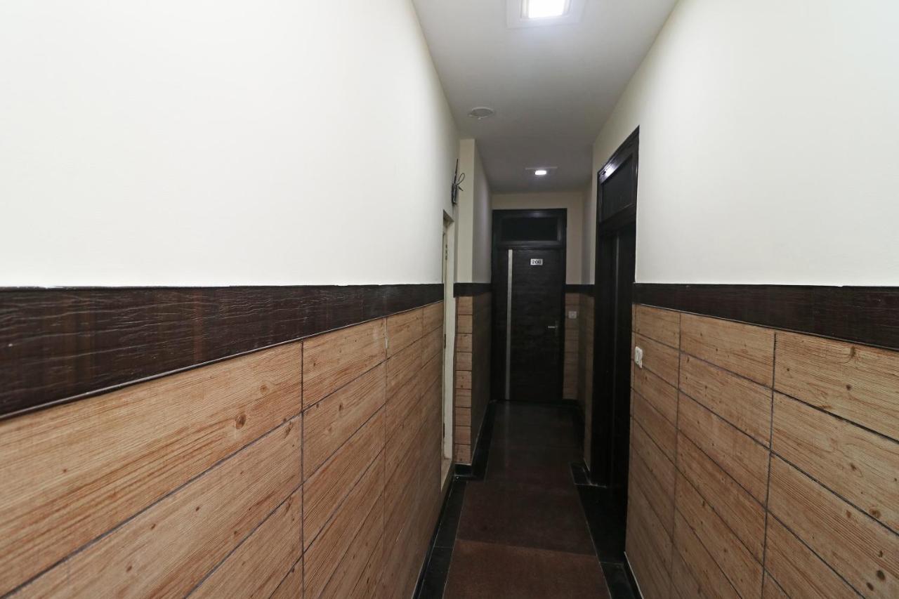 Oyo 24723 Hotel Atul Palace Агра Экстерьер фото